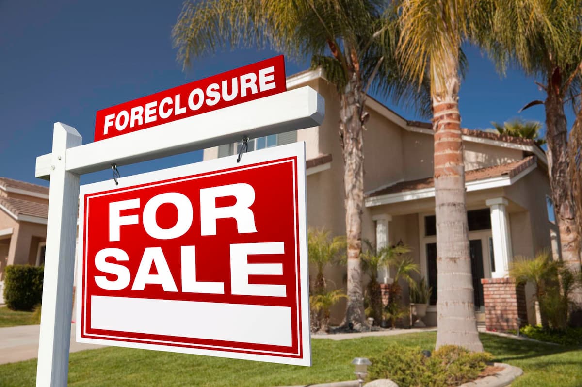 foreclosure lawyers Enochs Law real estate law San Diego CA